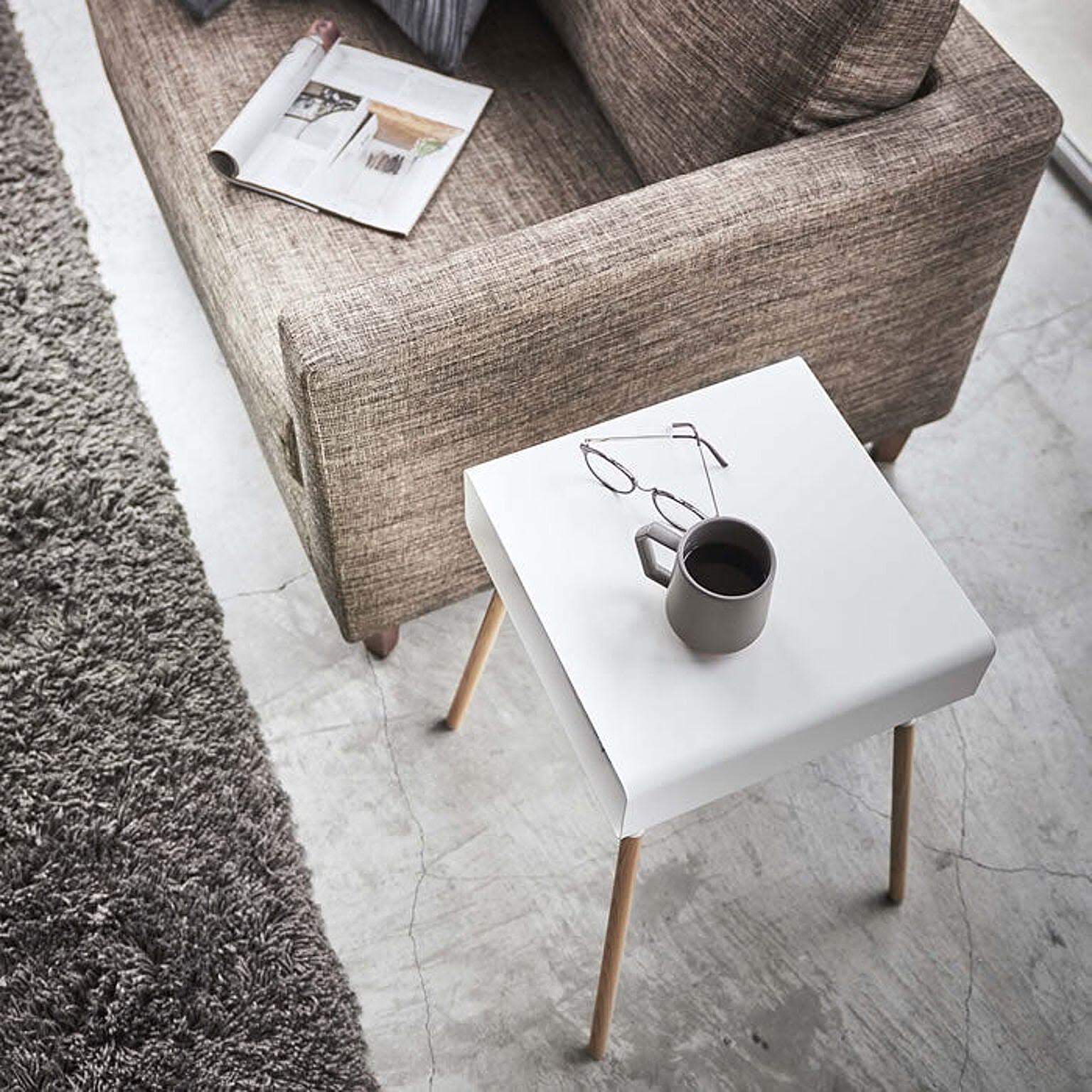 サイドテーブル・ナイトテーブル