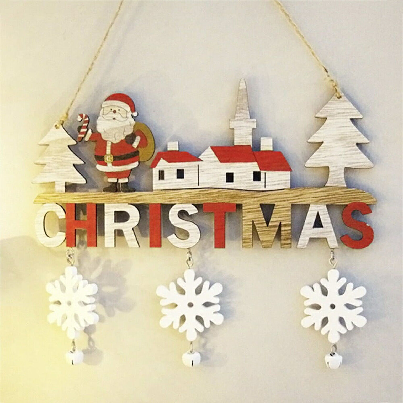 クリスマス ドア吊り下げ サンタさん 木製 クリスマスサイン 吊り下げ ヒモ 紐付き 掛け飾り デコレーション壁掛け 鈴 雪の結晶
