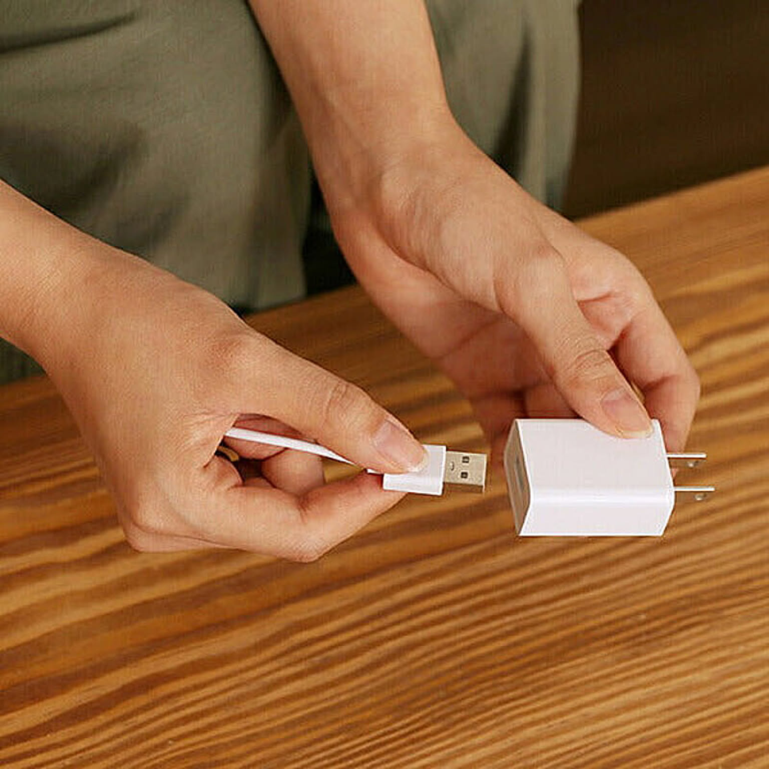 スマホアクセサリ