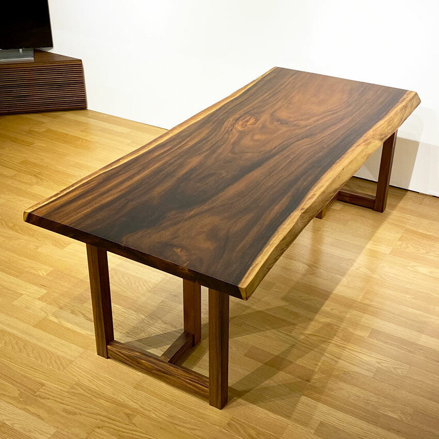 天然木  幅200cm 天板厚さ5cm モンキーポッド 一枚板テーブル（兼用脚付）