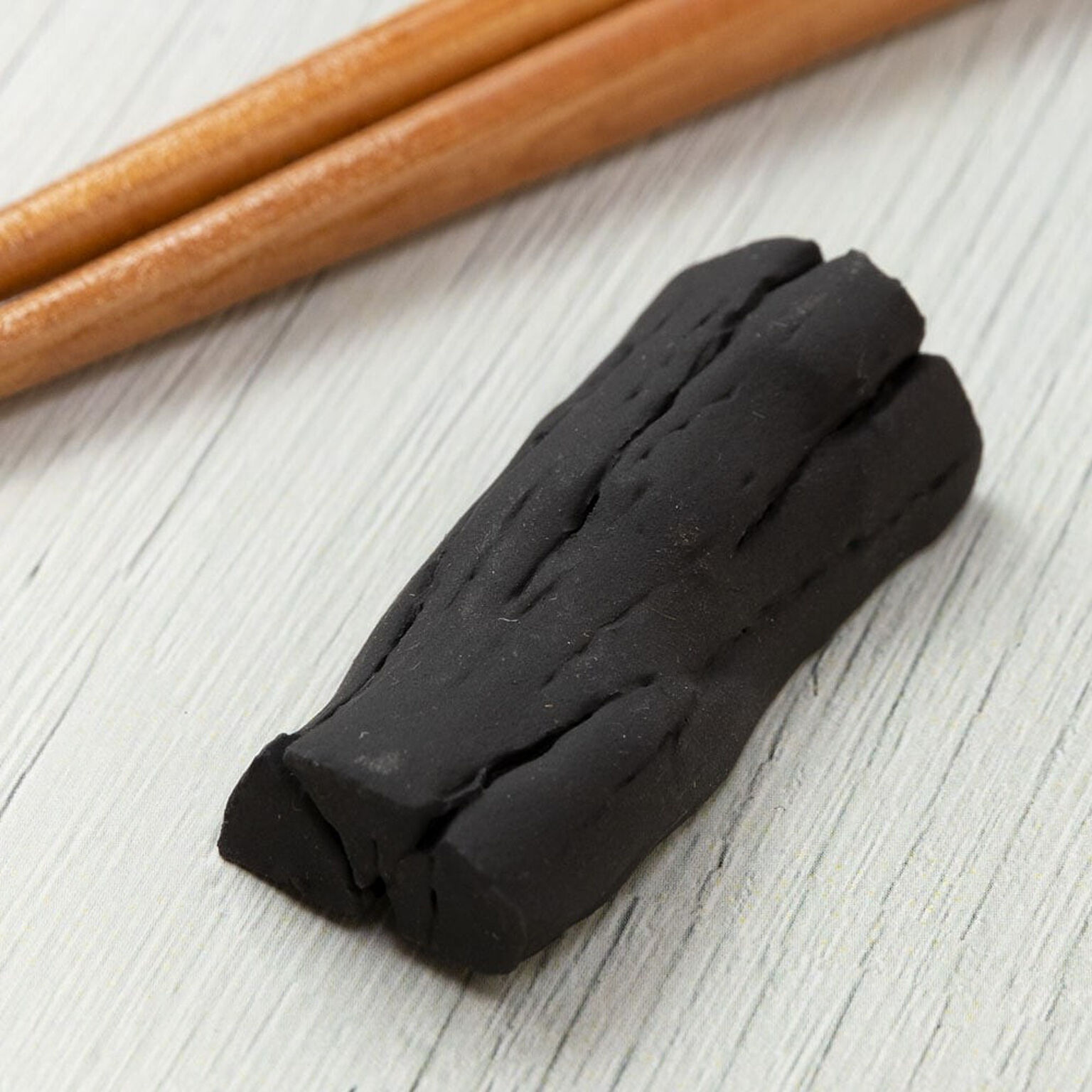 イホシロ窯　箸置き　炭　割り (3-909a)　美濃焼　岐阜県の工芸品　Minoyaki Chopstick rest, Gifu craft