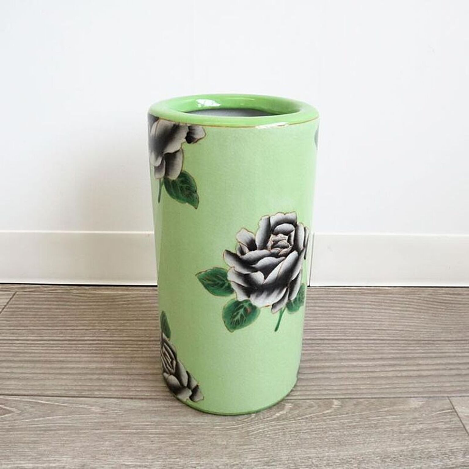 花瓶 おしゃれ 陶磁器 かわいい 縦長 丸形 イラスト バラ 0901RTA049