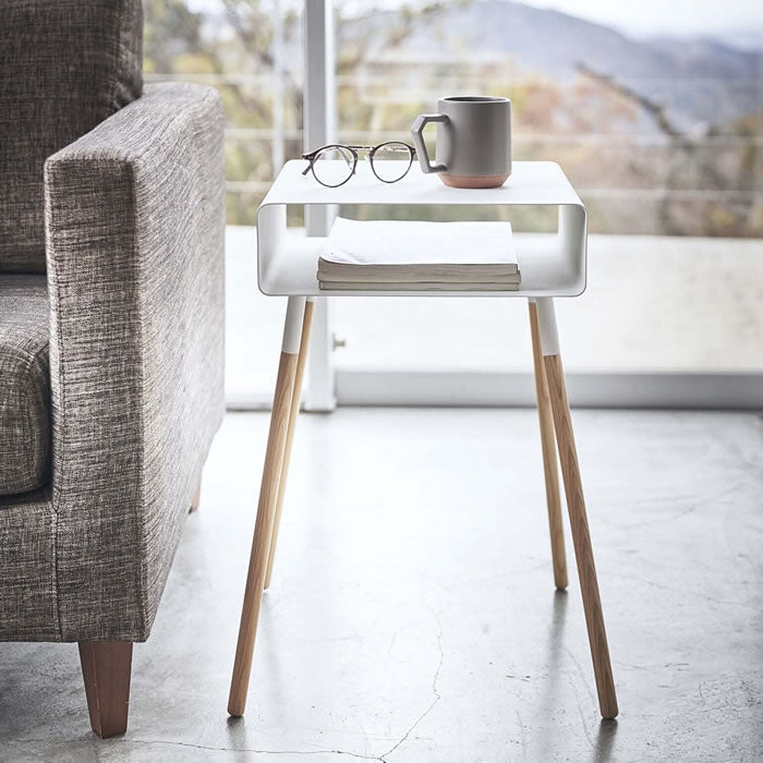 サイドテーブル・ナイトテーブル