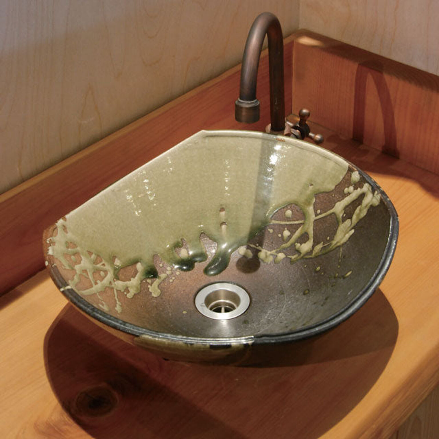陶器 信楽焼 古信楽変形手洗鉢 直径33cm
