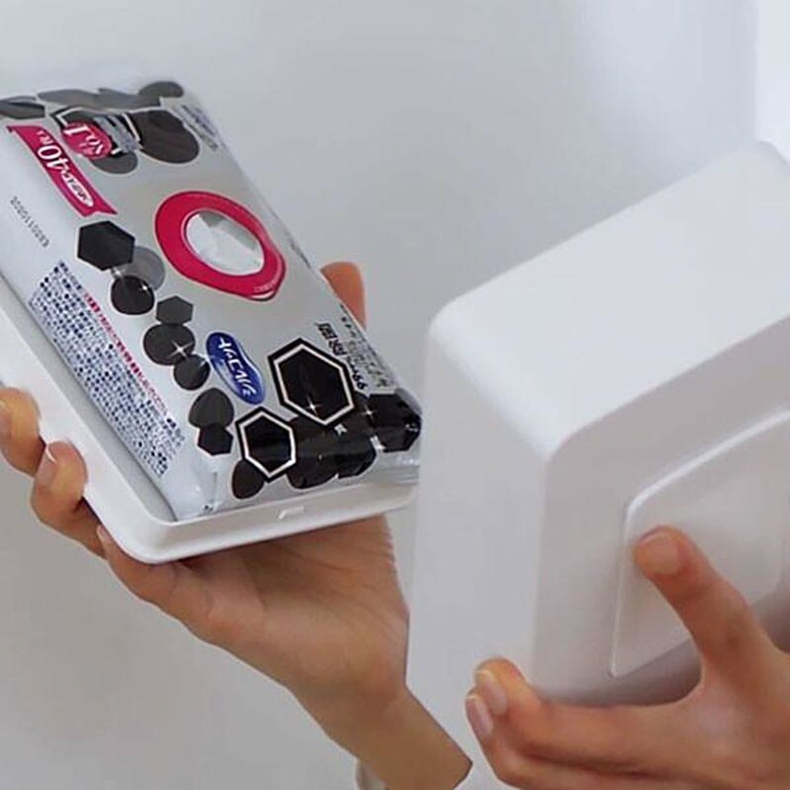 ティッシュケース