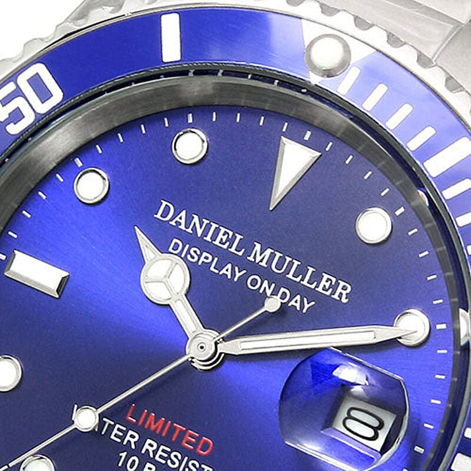 Daniel Muller ダニエルミューラー 腕時計 ステンレス製 100m防水 ダイバーズウォッチ ブルー Dm 18bl 通販 Roomclipショッピング
