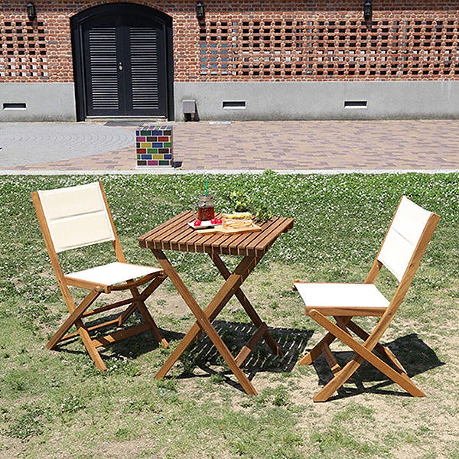ガーデンチェア&テーブルのおすすめ商品とおしゃれな実例 ｜ RoomClip