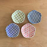 高見えデザインが勢ぞろい!思わずときめくセリアの「小皿」