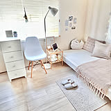【RoomClipが選んだ厳選3選】「一人暮らしのインテリア」がテーマの素敵な投稿実例