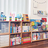 絵本に親しめる環境づくりを♪お子さんが喜ぶ絵本棚の活用実例集