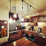 レトロな空間を現代で楽しむ。温かみと懐かしさを感じる、古民家風インテリアの実例6選