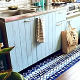 人気にはワケがある！しまむら・ニトリのキッチンマット