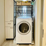 【すきま活用アイデア】洗濯機横14cmを有効活用！ワイヤーネットでまとめる掃除＆洗濯グッズ収納 by Yumi-springさん