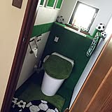 室内でも大活躍!人工芝でお部屋をスタイルアップする方法
