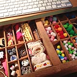 引き出しの仕切りアイデア集!衣類や小物を収納するコツ