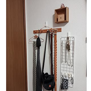 【使い方のコツ】あっと驚くアイデア☆セリアのワイヤーラティス活用術 by keirocoさん