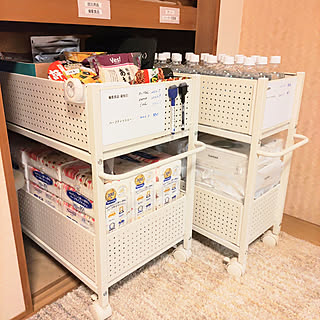 無駄買いを防ぐ！効率的な買い物とストック収納のアイデア10選