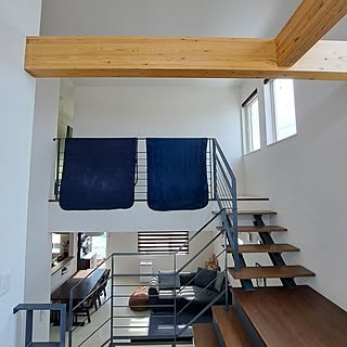 空気が潤い乾燥する季節も快適に♪お部屋を加湿する上手な方法