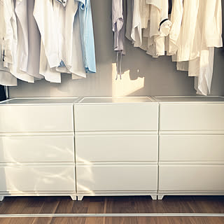 「洋服のすっきり収納術」がテーマの素敵な投稿6選