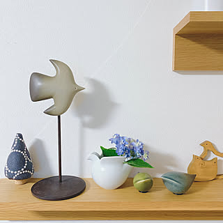 【みんなが選んだ！】置くだけでさまになる！北欧デザインのフラワーベース3選