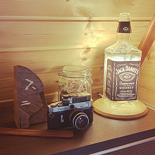 飲んだあとも捨てずに活かせる！酒瓶を使ったDIYアイデア