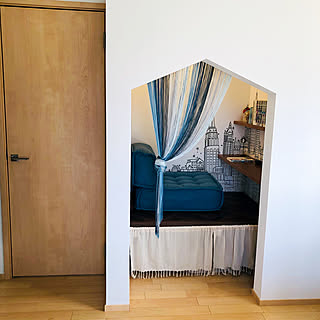 集中できて落ち着く！半個室のおこもりスペースがあるインテリア