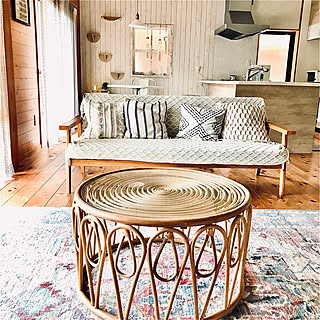 素材の魅力をそのまま引き出す。自然素材を使ったインテリアの実例10選