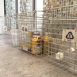 収納上手さんが愛用！無印良品のステンレスワイヤーバスケット