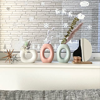 お手ごろ価格で理想のリビングに！100均のアイテムを使ったインテリア