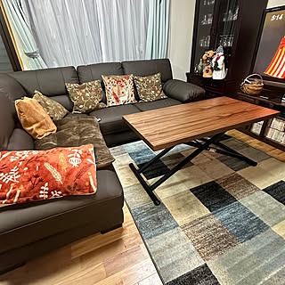 リビングに欲しい！理想のローテーブルはニトリで探す