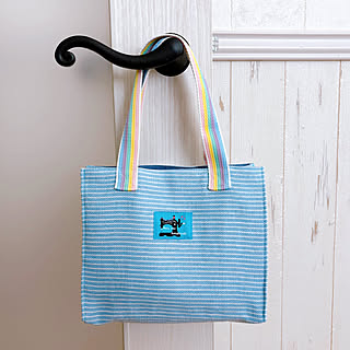 「ランチョンマットをサッと縫うだけでできるミニバッグ」 by me-koさん