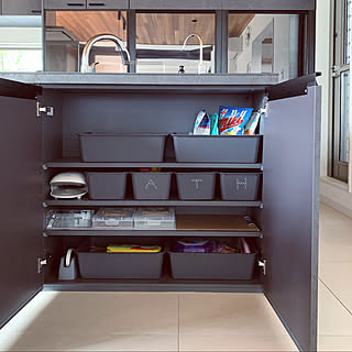 「『仕切る』がカギ。胸を張って開けられる、快適に整う隠す収納のつくり方」 by ntayさん