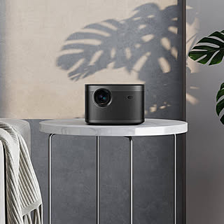 【無料モニター】リアル4K対応で高精細な映像を！プロジェクターを使って大画面の動画を楽しみたい方、大募集♪