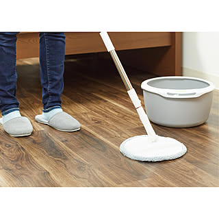 【無料モニター】しっかり拭き掃除派必見！水拭き簡単&コンパクト収納できる新登場の回転モップを試してみませんか？