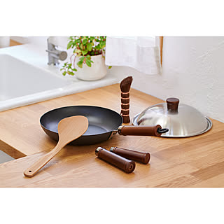 【無料モニター】東急ハンズのお手入れカンタン＆使うほどに育つ「一生モノの鉄フライパンセット」モニター、大募集！