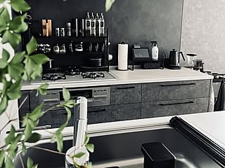 「モノトーンで洗練した、家事がラク＆楽しくなるキッチン」 by acoさん