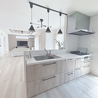 「機能もデザインも大満足！優しい色に包まれた、こだわりいっぱいのキッチン」 by miiiさん