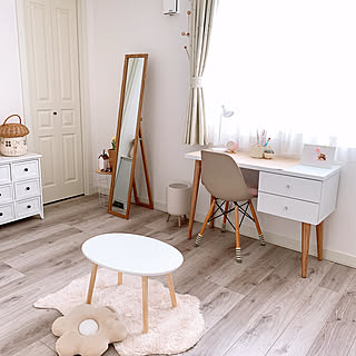 「機能的だけどスリムで場所を取らない、ナチュラルなデスク」 by kokoさん