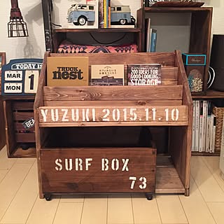 男前で差をつける!キッズ向けのブックシェルフDIY by bmw5555さん