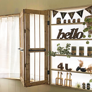 外の風景ももっと輝いて見える☆窓周りをDIYで大変身させてみませんか？