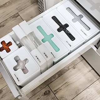 サッと取れて家事効率UP!セリアのプルアウトボックス
