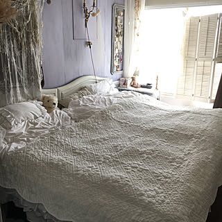 まるで海外のお部屋みたい!アンティークな洋風インテリア