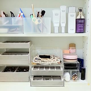 ニトリ・無印良品でごちゃごちゃヘアメイク収納にさよなら