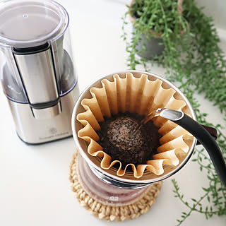 至福の一杯を短時間で☆ラッセルホブスのコーヒーグラインダー