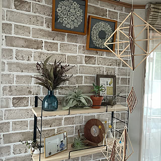 手軽にイメチェン♪貼ってはがせる、ニトリのシール壁紙＆インテリアシート