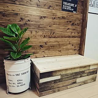 カラーボックスをリメイクして収納ベンチに