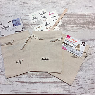 バリエーション豊かで全部欲しくなる♡100均で見つけた巾着袋10選