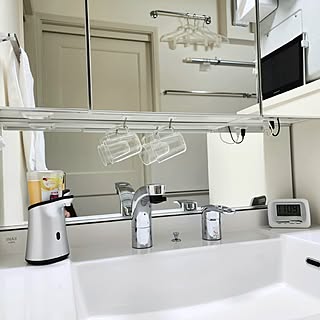 毎日使う場所を清潔に保つ。衛生的で見た目もすっきりな歯ブラシコップの置き方6選