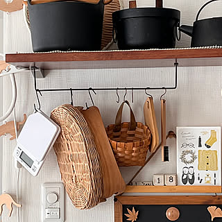 手軽にお部屋を片付けたい方注目！◯◯するだけ収納の簡単アイデア集