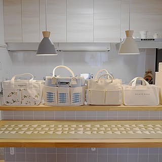 吊り下げたりまとめたりできる♪バッグを使った整理収納のアイデア10選